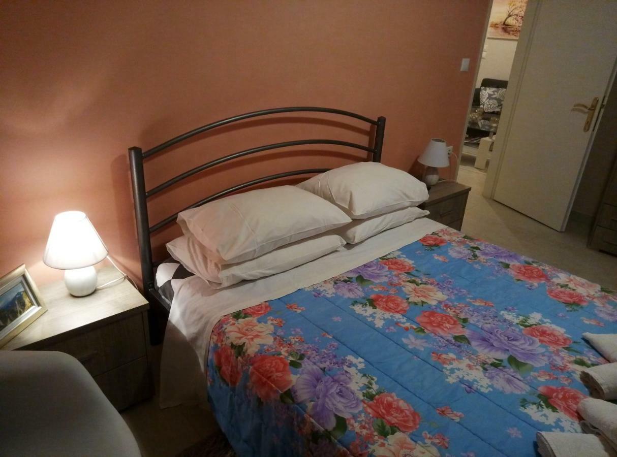 Beautiful Apartment In The Heart Of The City Corfu  ภายนอก รูปภาพ