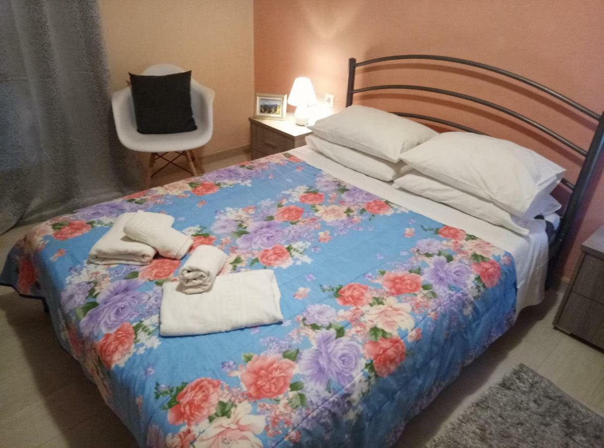 Beautiful Apartment In The Heart Of The City Corfu  ภายนอก รูปภาพ